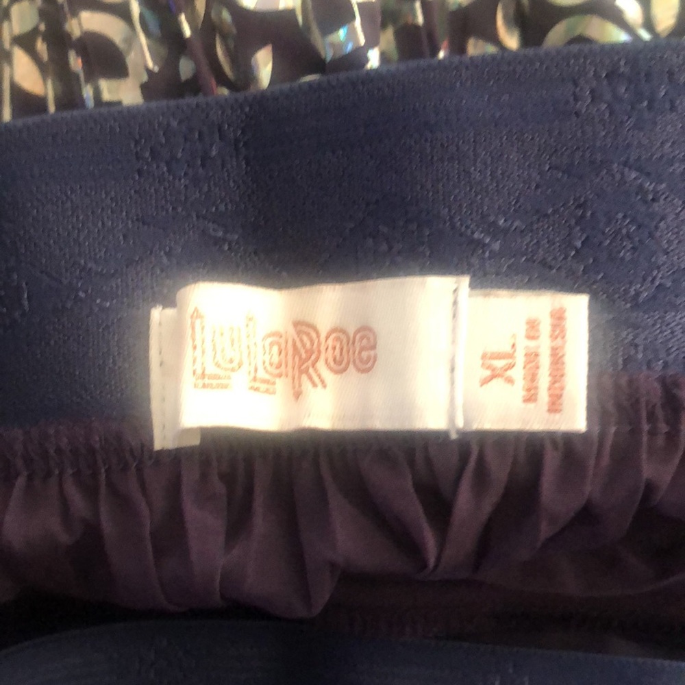 LuLaRoe NWT Accordion Pleated Skirt SZ XL - Picture 4 of 4